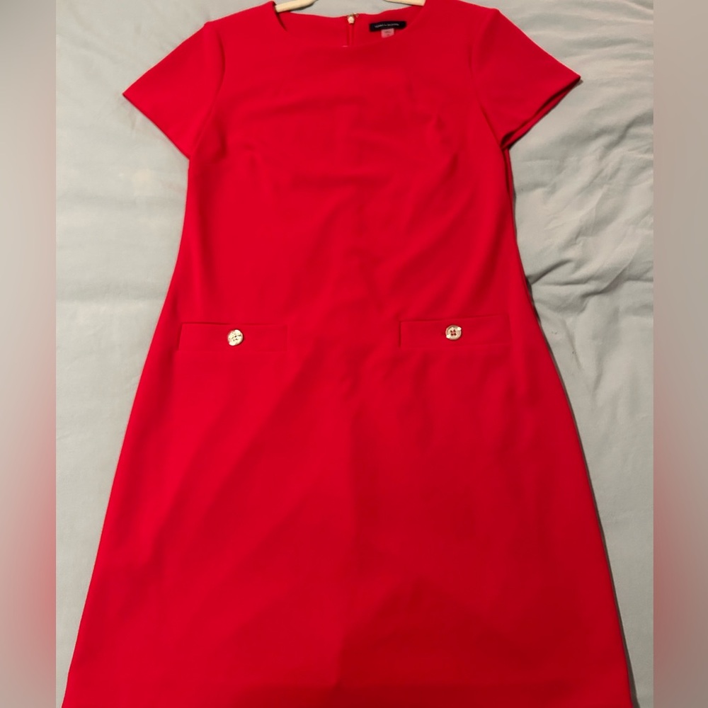 Rosy pink t-shirt above-knee work dress